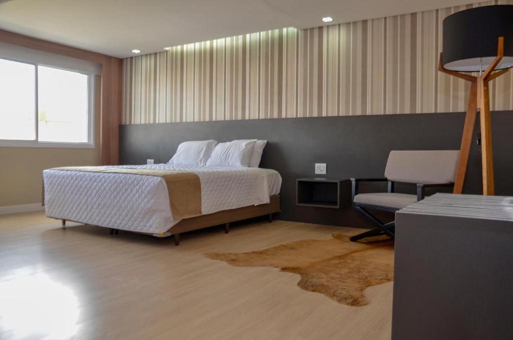 M Tower Hotel Pelotas Esterno foto