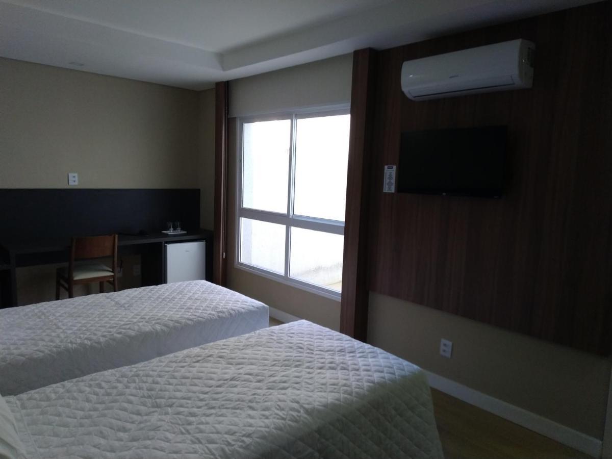 M Tower Hotel Pelotas Esterno foto