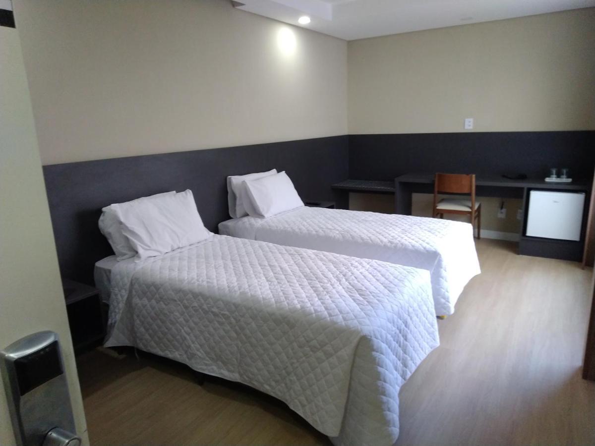 M Tower Hotel Pelotas Esterno foto