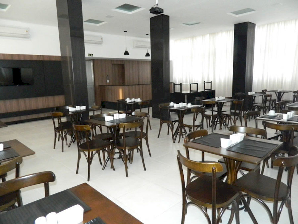 M Tower Hotel Pelotas Esterno foto