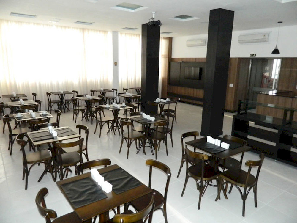 M Tower Hotel Pelotas Esterno foto